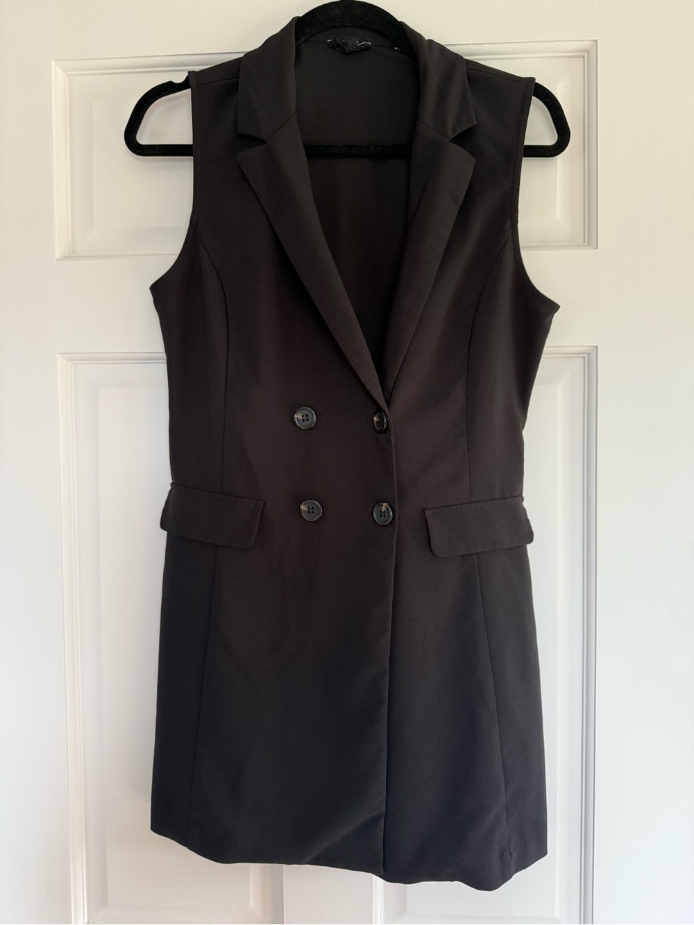 Have Black Sleeveless Double-Breasted Blazer Top - Size M